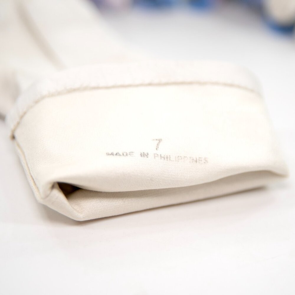 Antique 1940s Vintage Butter Soft Ivory French Leather Silk Kid 11" Gloves Sz 7 - Picture 5 of 7